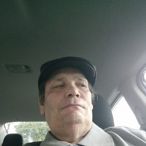 Meet your Posher, Kenneth